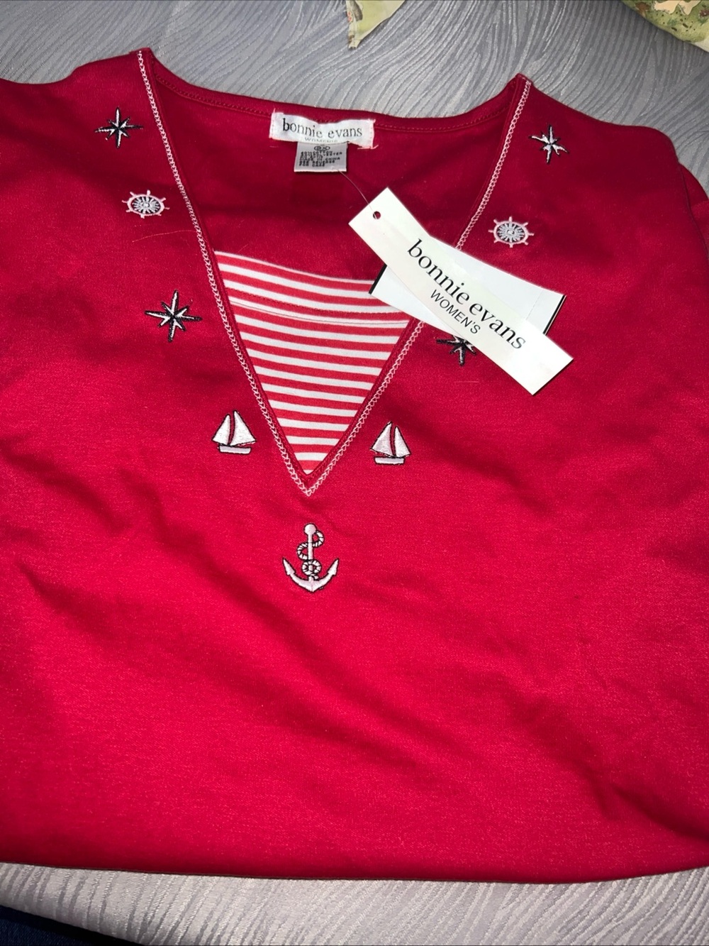 Bonnie Evans 3X Red Nautical Embroidered Anchor Sailboat V Neck Top NWT Plus